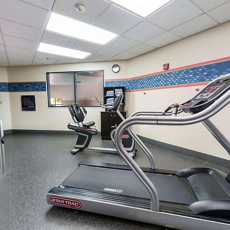 Hampton Inn Columbus I-70E/Hamilton Road מראה חיצוני תמונה