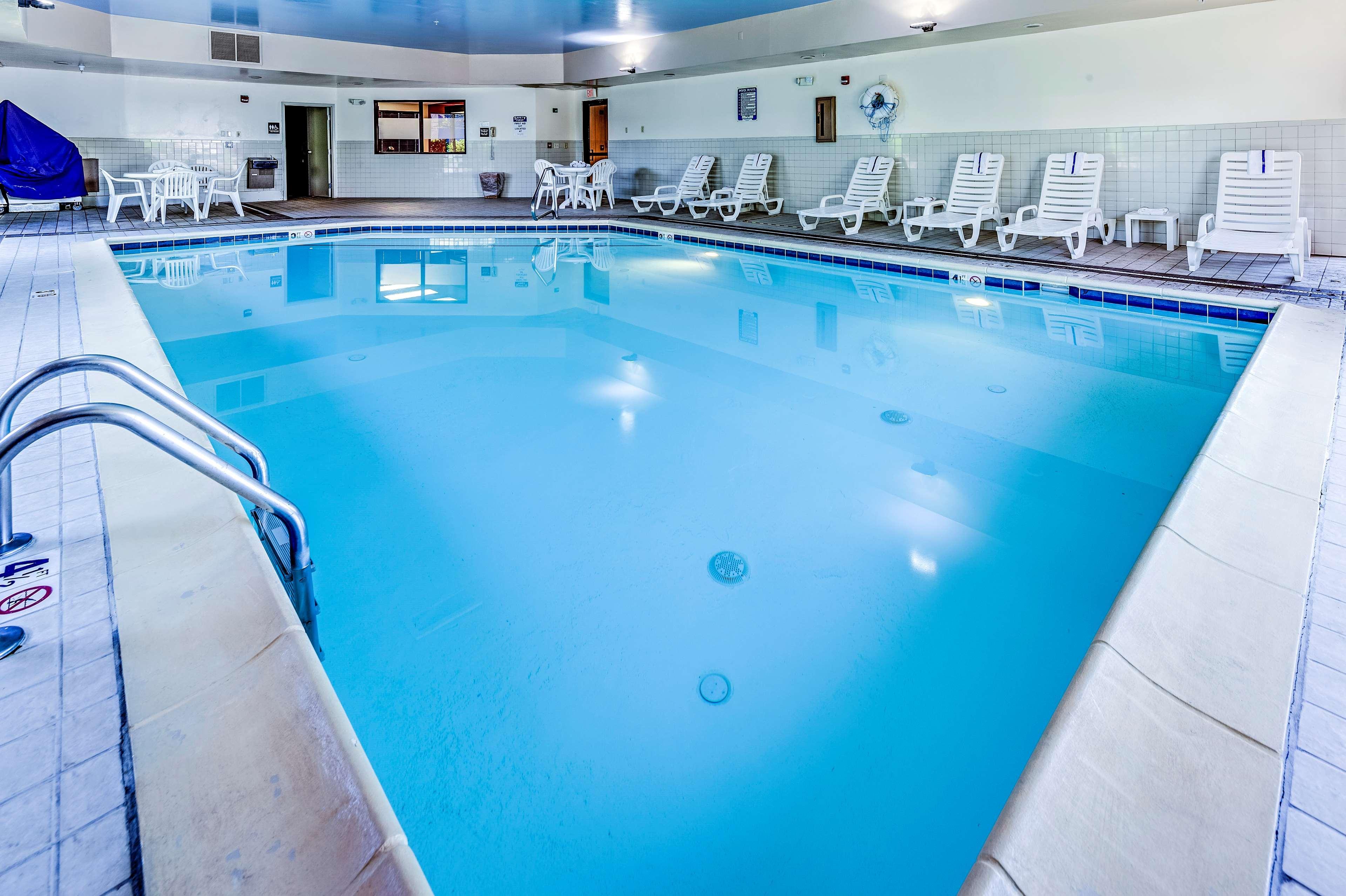 Hampton Inn Columbus I-70E/Hamilton Road מראה חיצוני תמונה