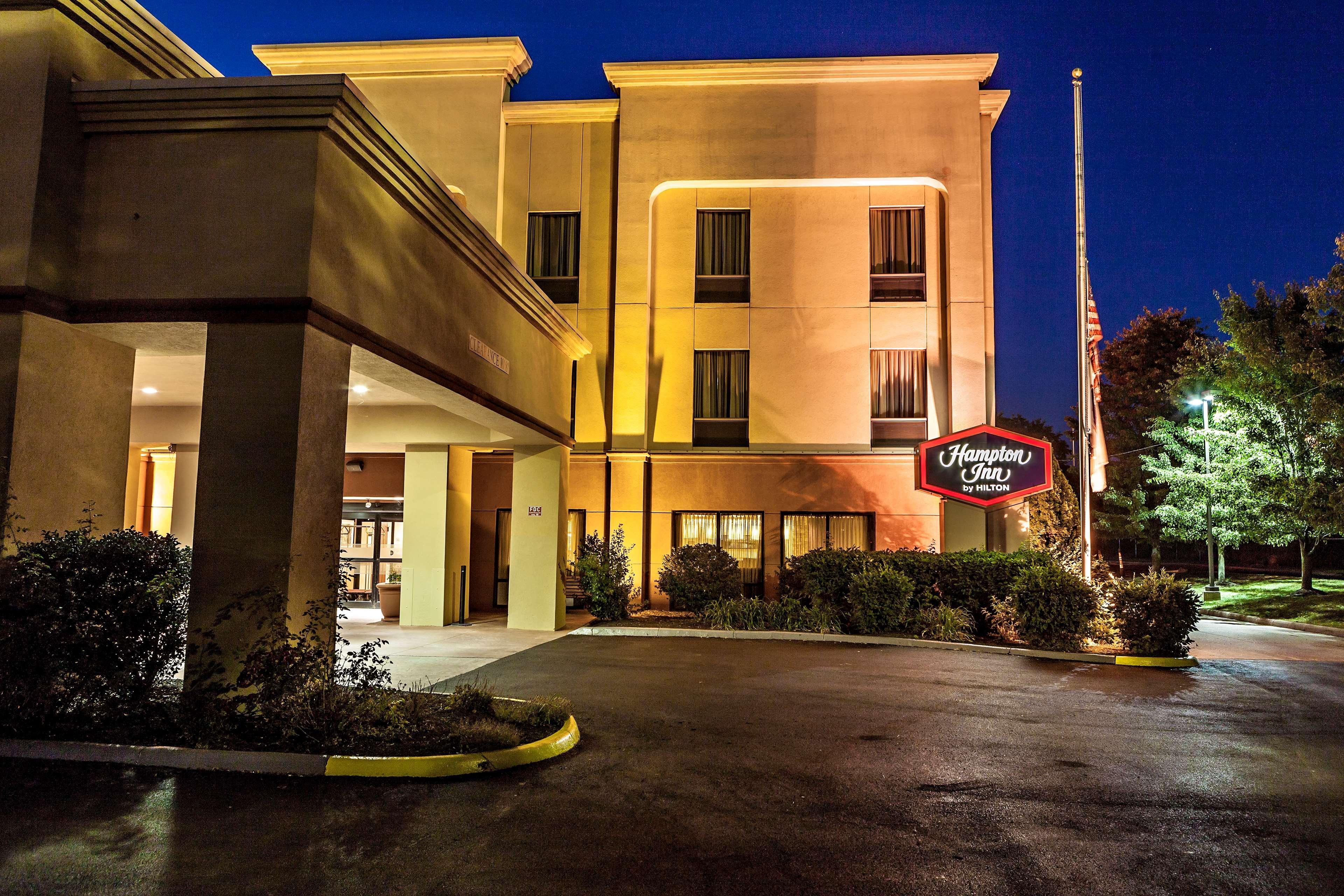 Hampton Inn Columbus I-70E/Hamilton Road מראה חיצוני תמונה
