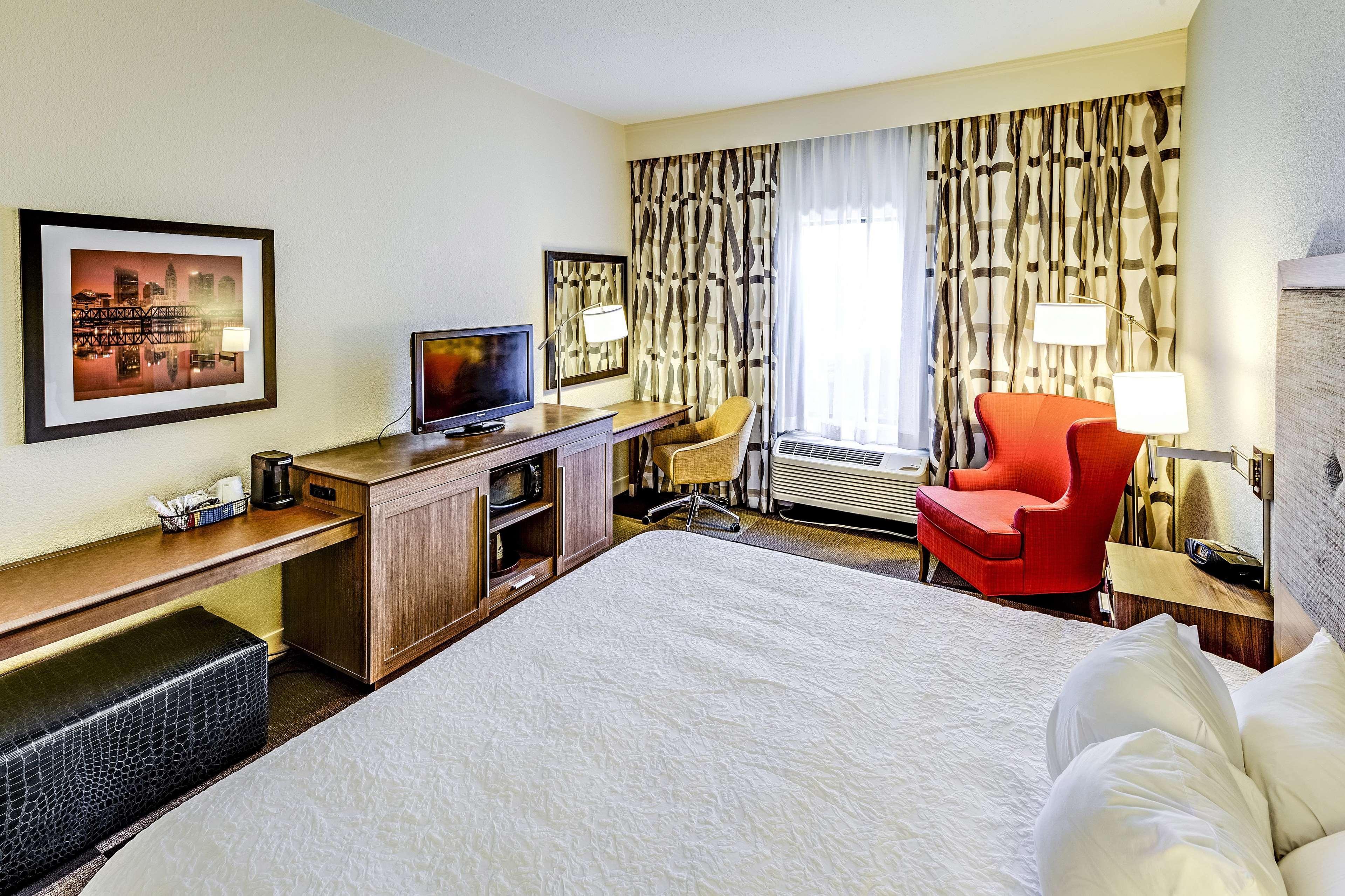 Hampton Inn Columbus I-70E/Hamilton Road מראה חיצוני תמונה