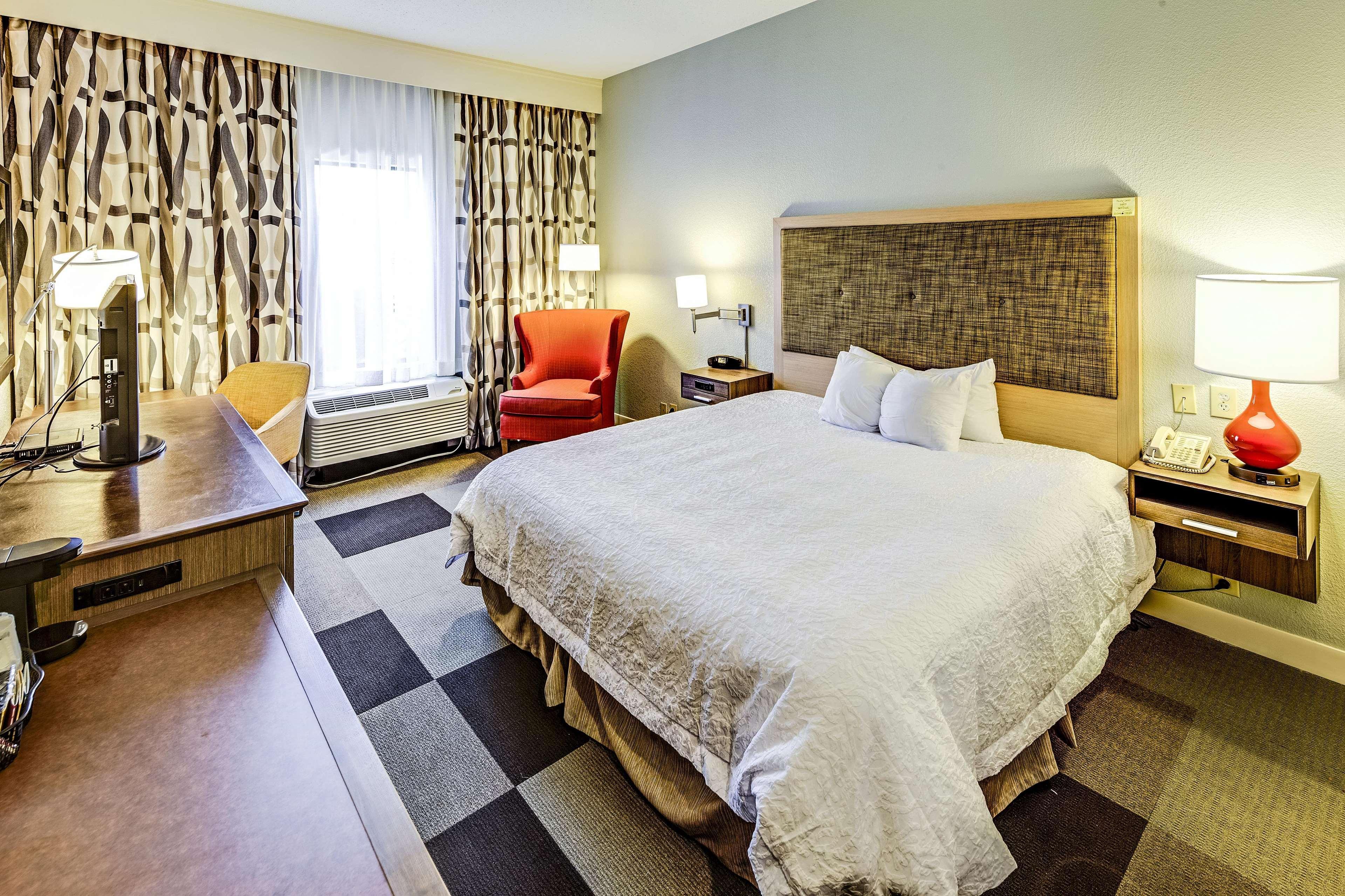 Hampton Inn Columbus I-70E/Hamilton Road מראה חיצוני תמונה
