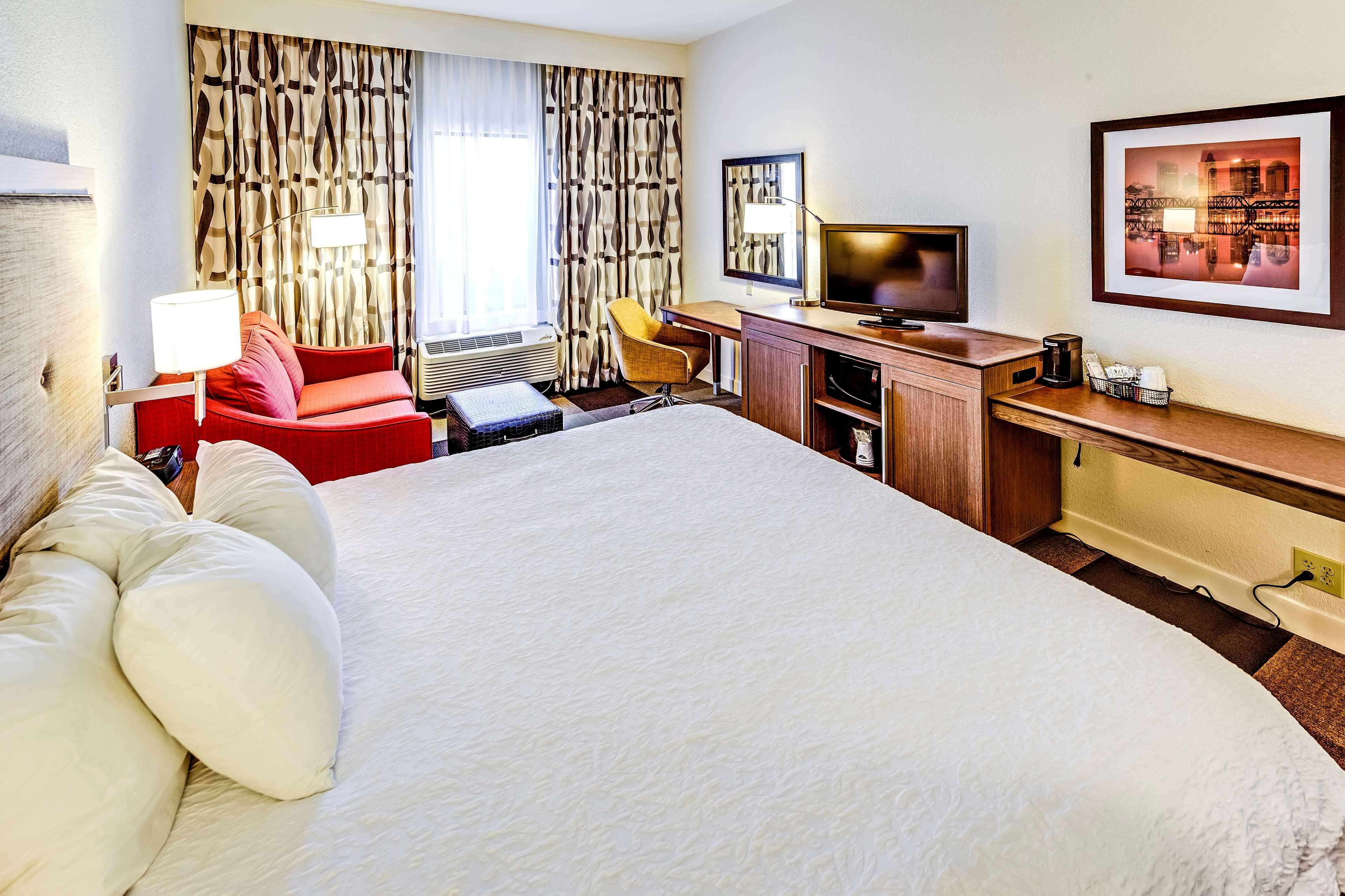 Hampton Inn Columbus I-70E/Hamilton Road מראה חיצוני תמונה