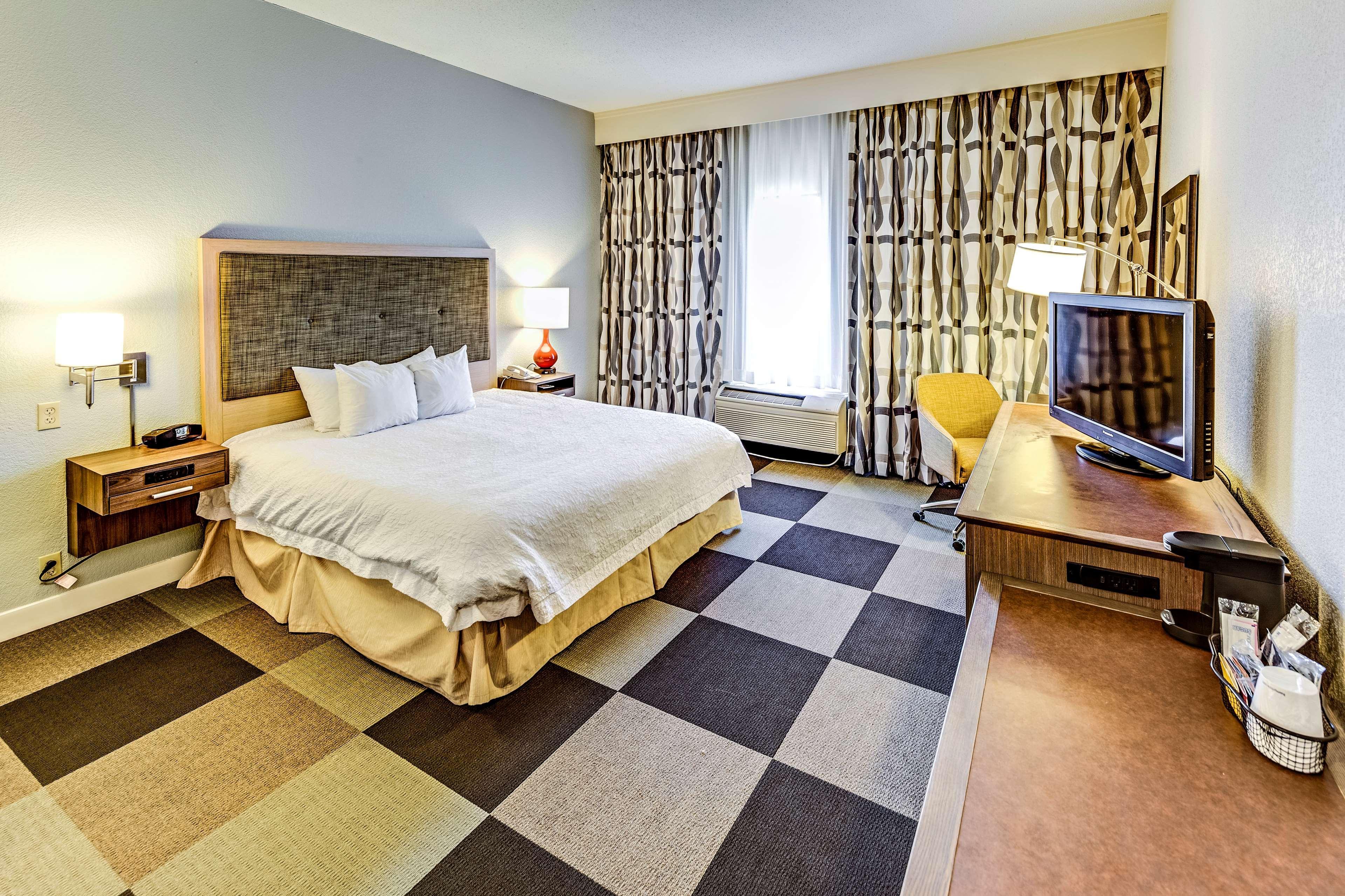 Hampton Inn Columbus I-70E/Hamilton Road מראה חיצוני תמונה