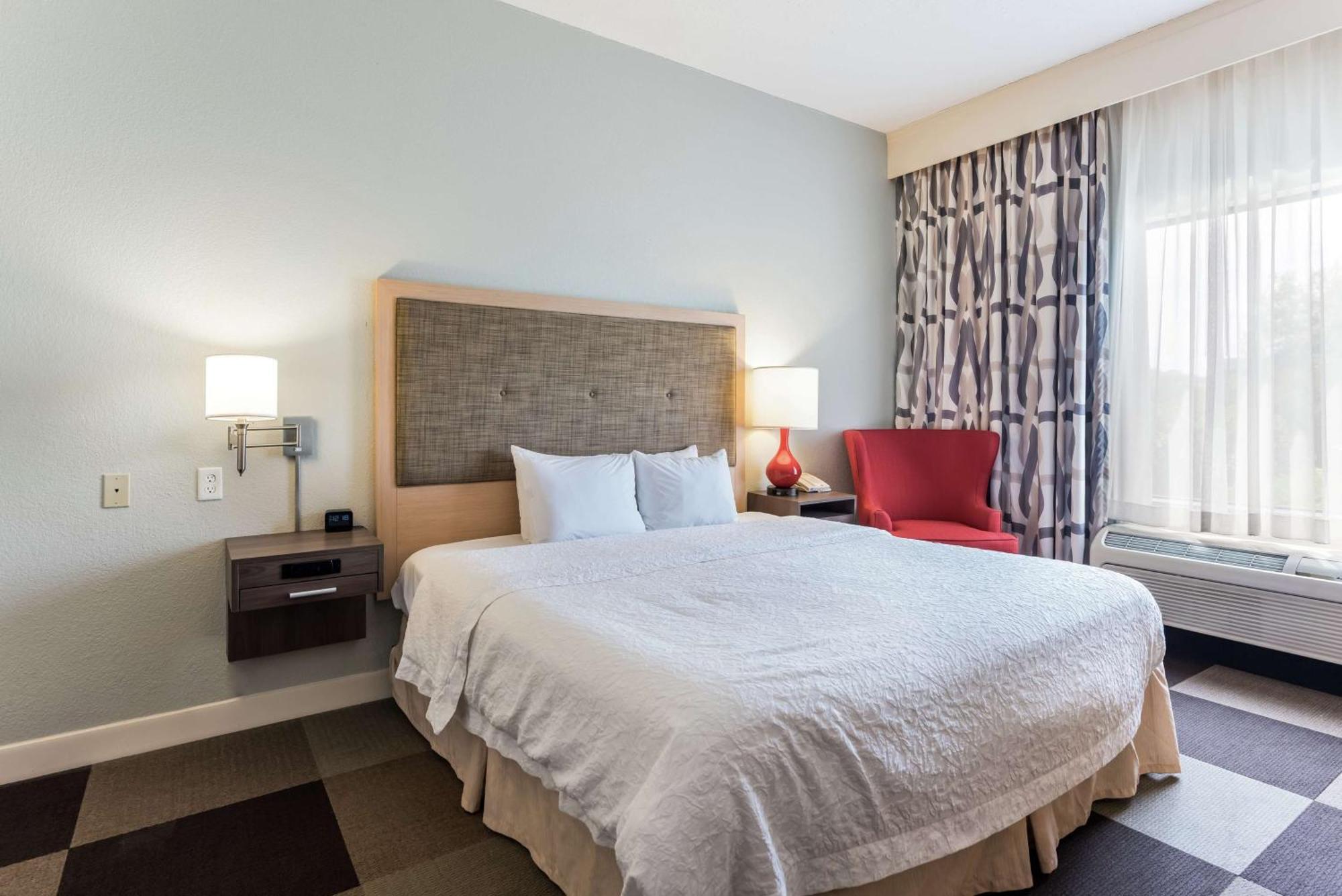 Hampton Inn Columbus I-70E/Hamilton Road מראה חיצוני תמונה
